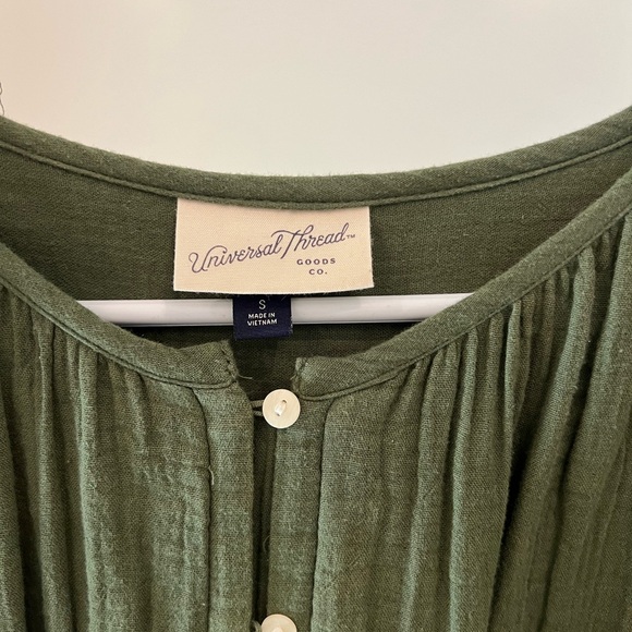 Threshold, green belted maxi dress with buttons. Size small - Picture 2 of 2